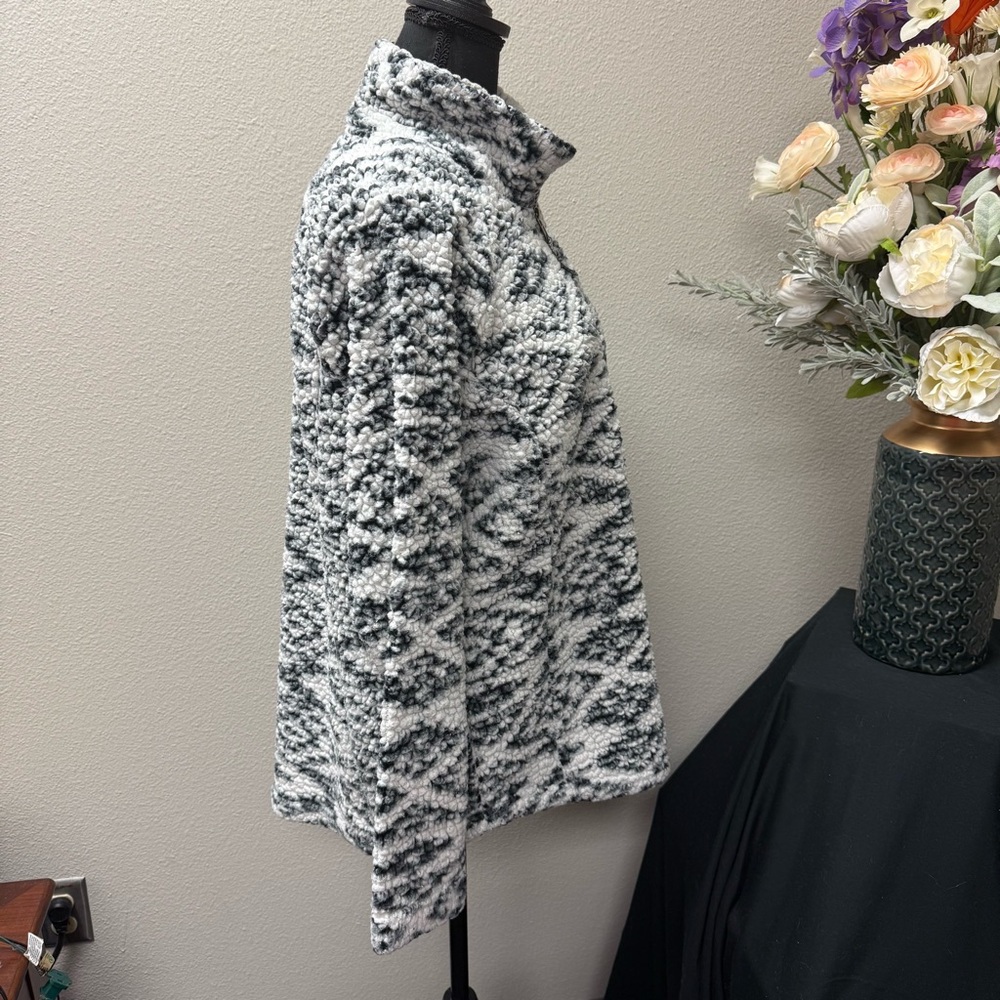 Cozy Sherpa Gray White Fleece Pullover L | Half Zip Plush Winter Warm Jacket - Picture 6 of 10